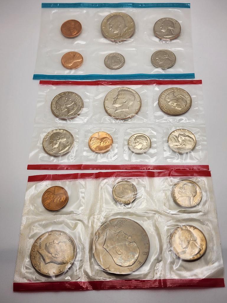 Lot of 3  1972, 1978 & 1981 Mint Sets (1 of 4)