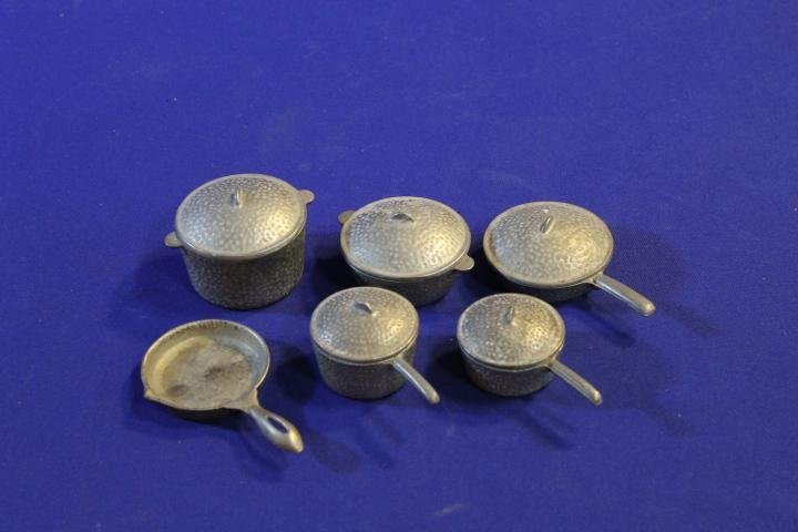 6 Salesman Sample or Child's Stove Pot's and Pan's w/ (1 of 1)