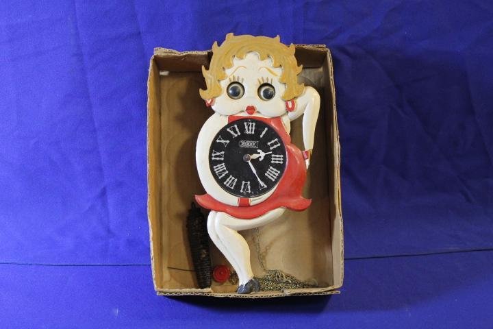 Betty Boop Lux Wall Character Clock 13" x 6.5" (1 of 2)