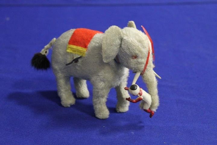 Key Wind Mechanical Circus Furry Elephant and Rider: Key Wind Mechanical Circus Furry Elephant and Rider