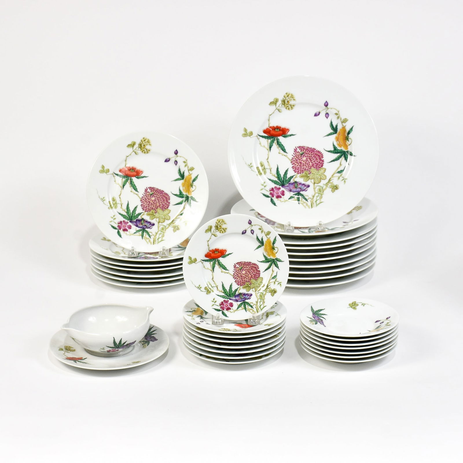 Ceralene Raynaud et Cie Porcelain Partial Table Service (1 of 11)
