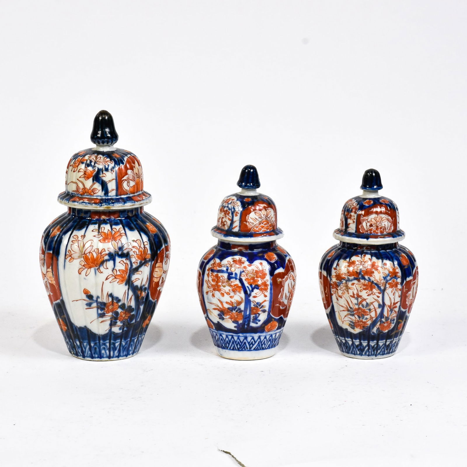 Group of 3 Chinese Imari Porcelain Lidded Jars (1 of 3)