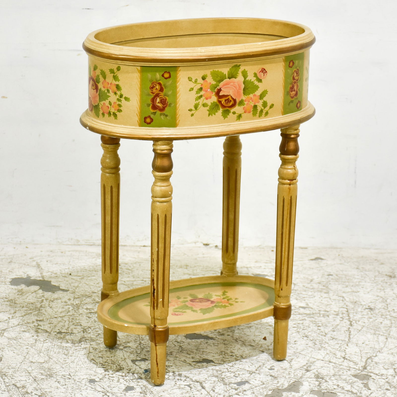 Oval Paint Decorated Planter Table (1 of 6)