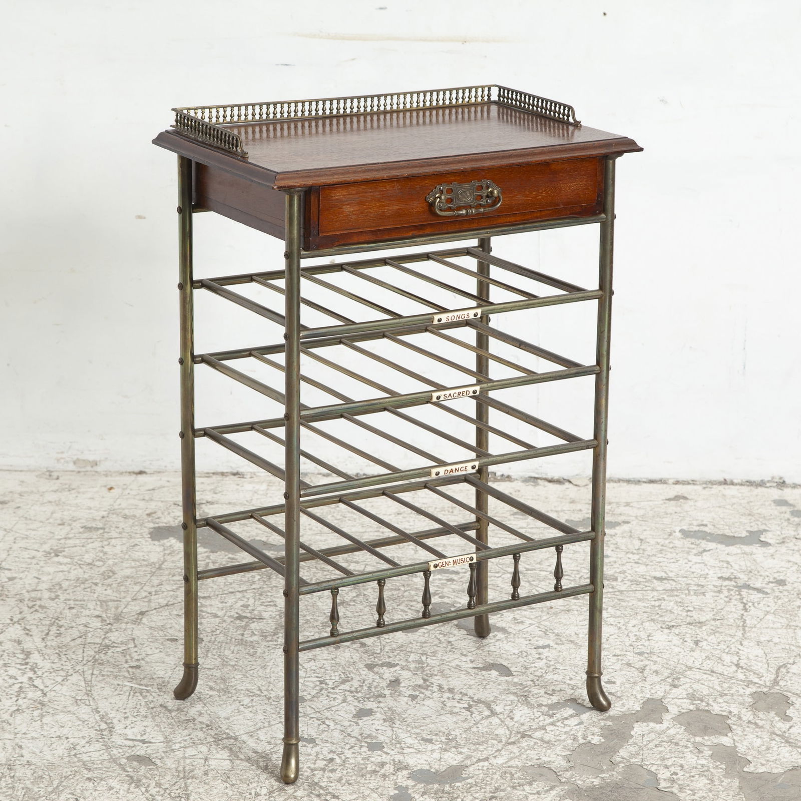 Regency Style Mahogany & Brass 5-Tier Stand (1 of 5)