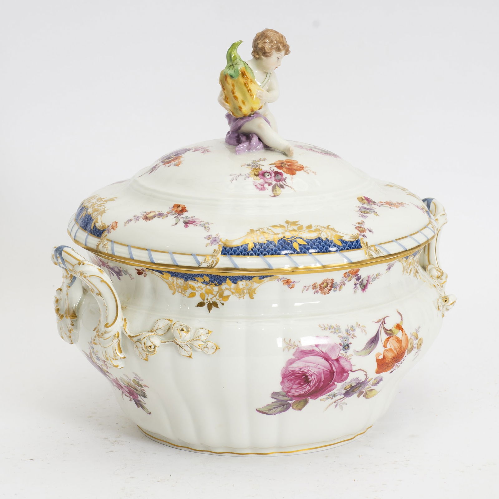KPM Porcelain Tureen: * (12" h x 10 1/4" dia) Good