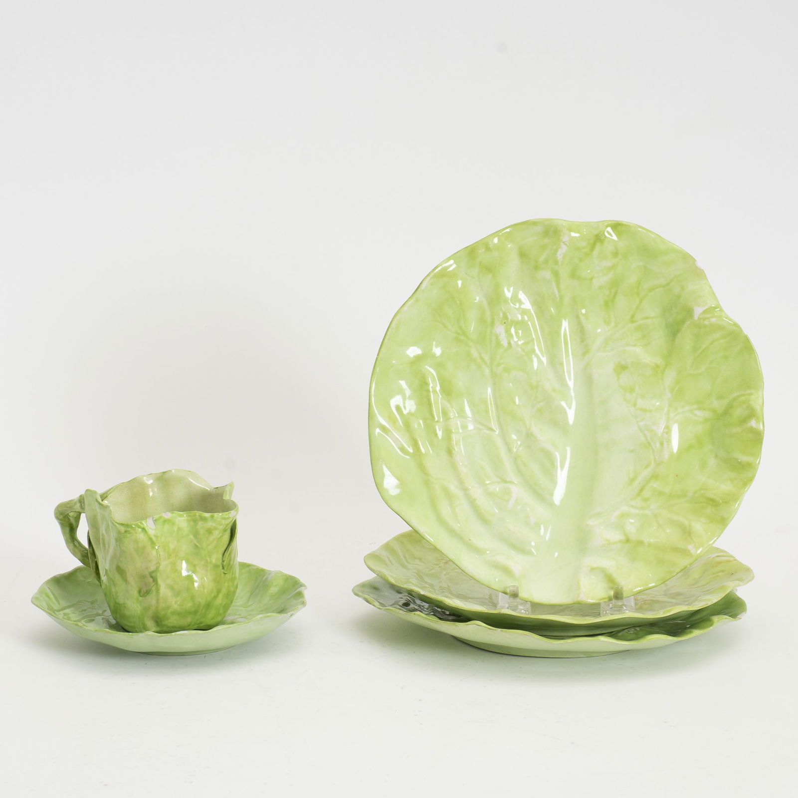 Group of Lettuce Form Dinnerware (1 of 4)