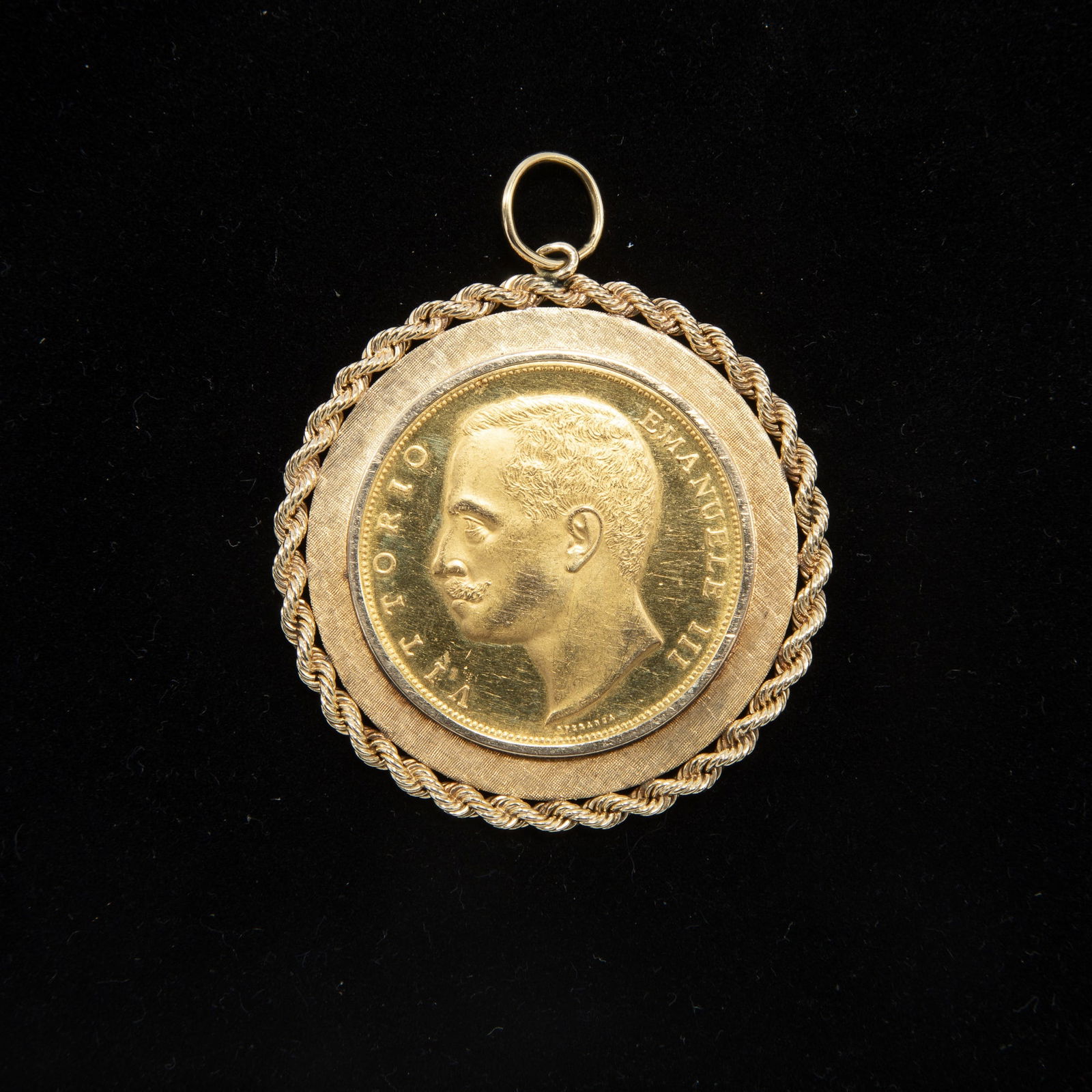 14 KT Gold Coin Pendant (1 of 4)