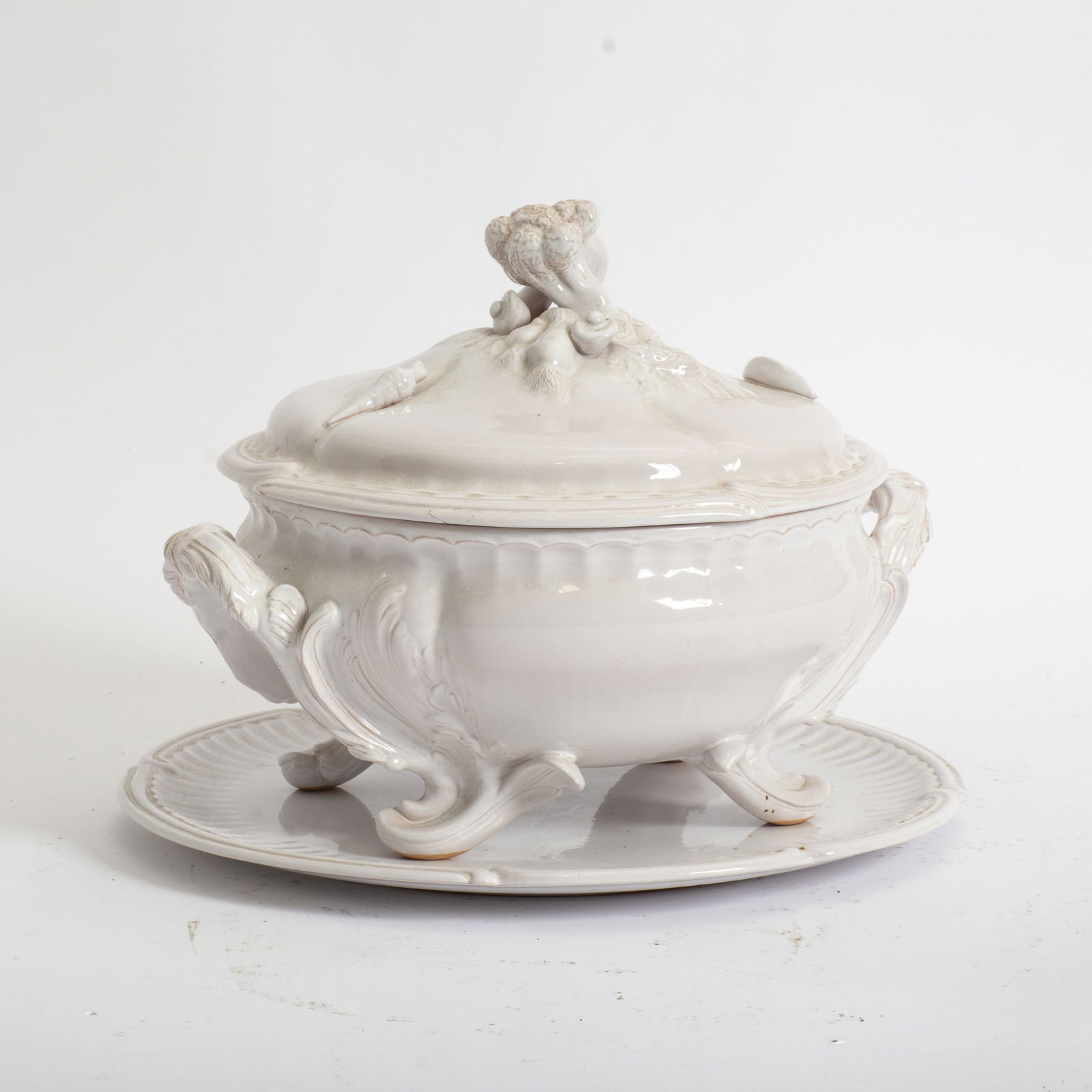 White Glazed Porcelain Tureen (1 of 5)