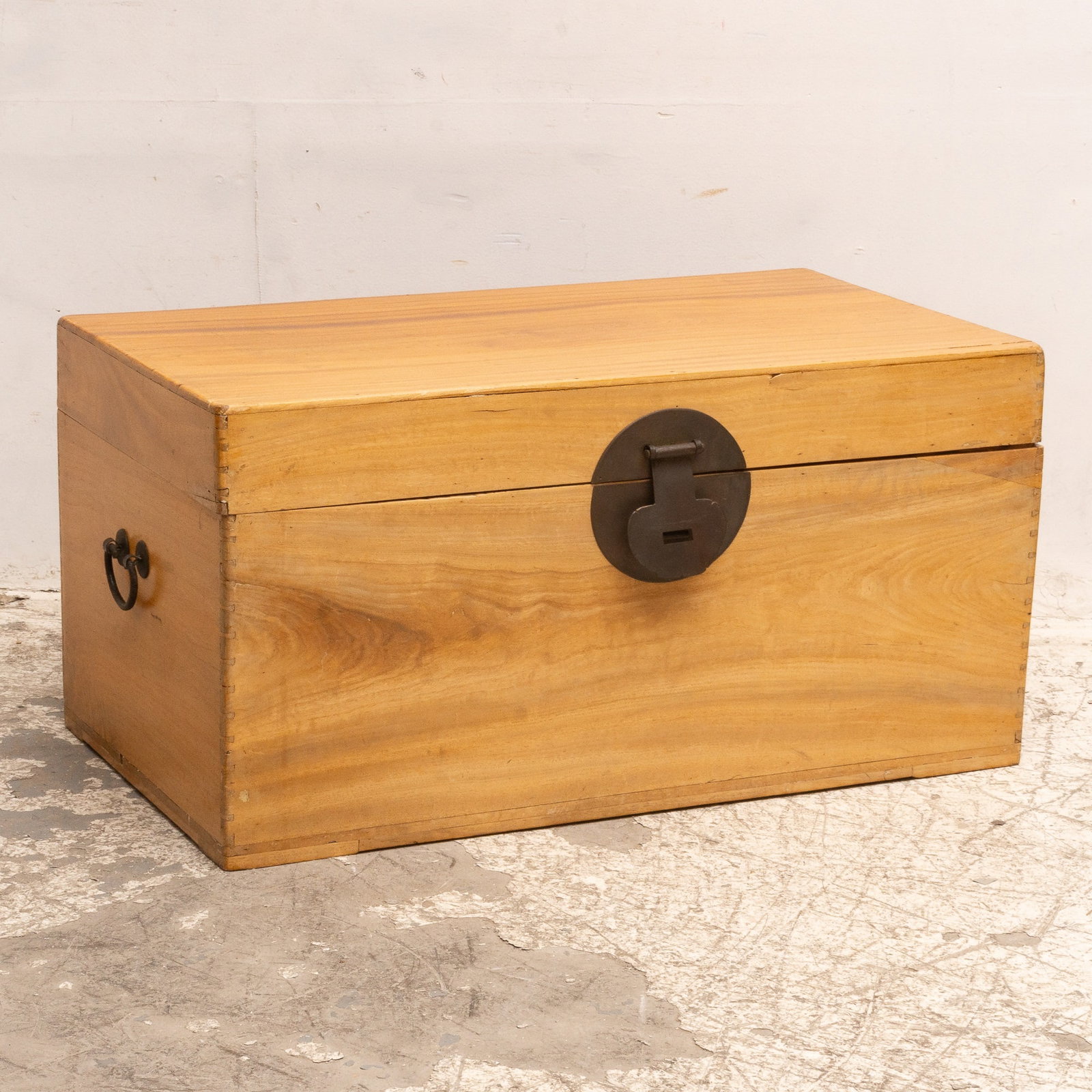 Chinese Hardwood Chest: 18 3/4" h x 36 1/2" w x 21 5/8" d