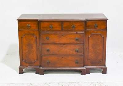 Georgian Style Mahogany Chest of Drawers