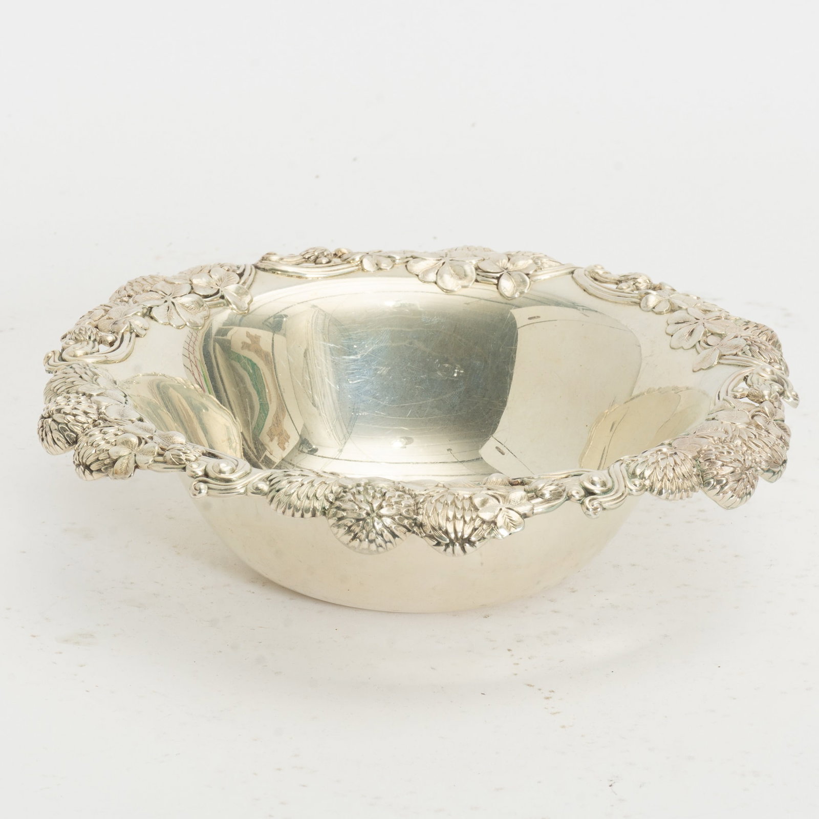 Tiffany & Co. Sterling Silver Bowl: Ap. 12.2 ounces (2 1/4" h x 9" dia) Good