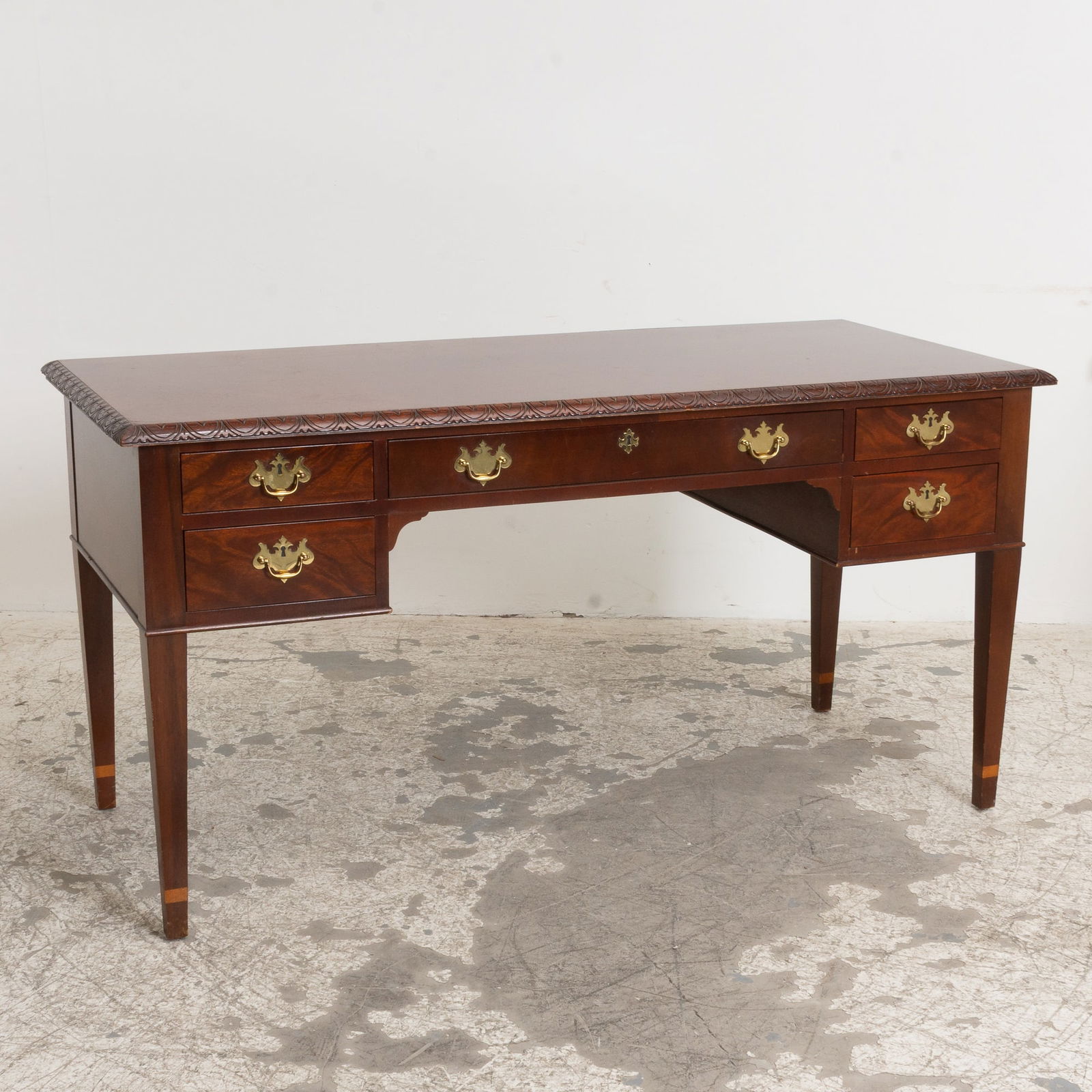 Baker Chippendale Style Mahogany Desk (1 of 7)