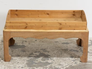 Pine Tray Top Low Table