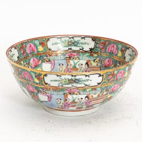 Chinese Style Rose Medallion Porcelain Bowl