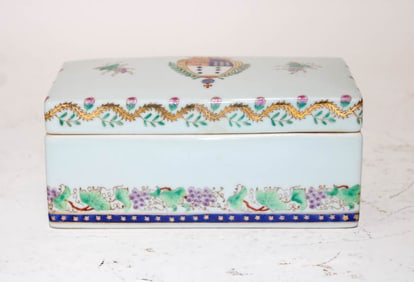 Porcelain Armorial Jewelry Box