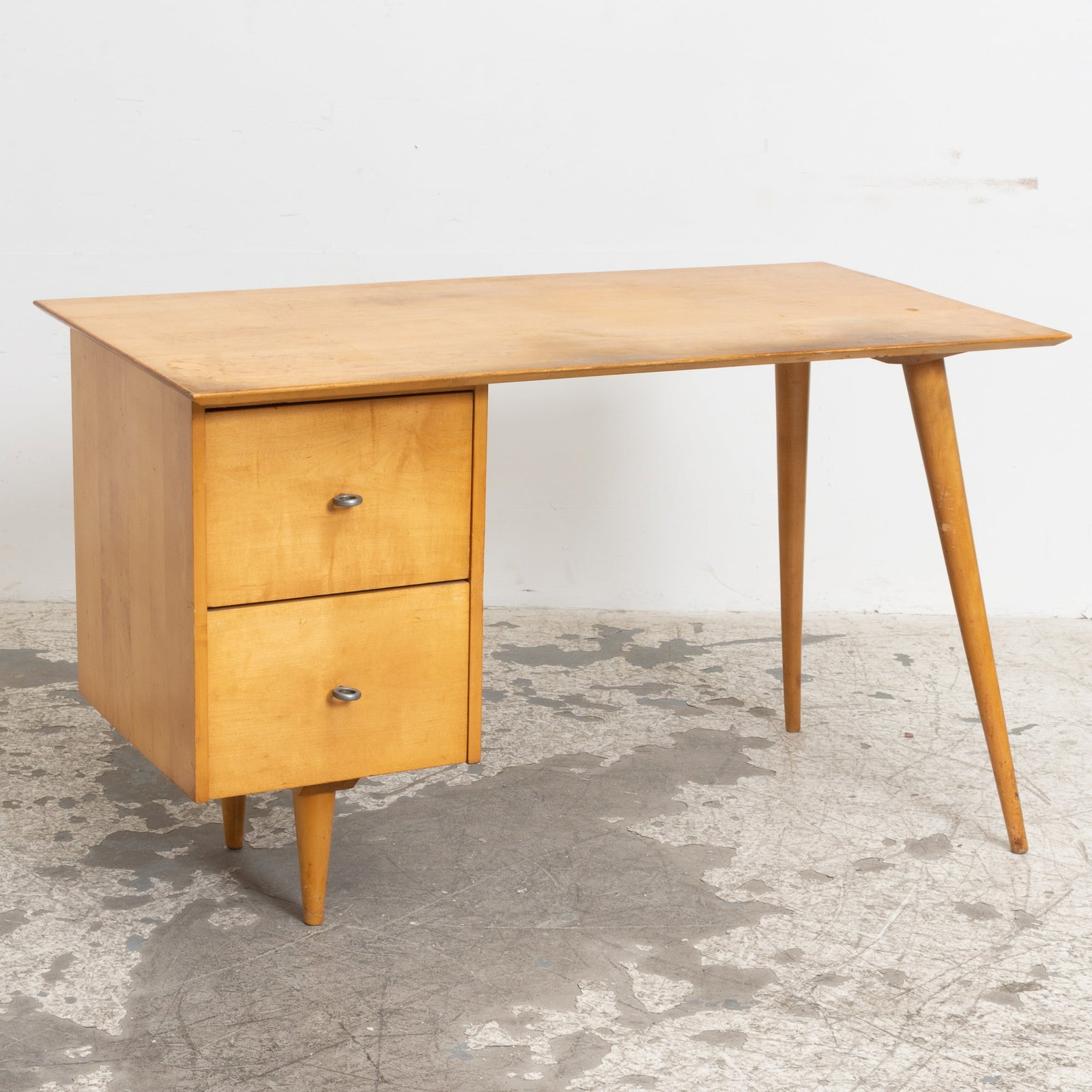 Mid Century Modern Desk: (28 1/2" h x 49" w x 24" d)