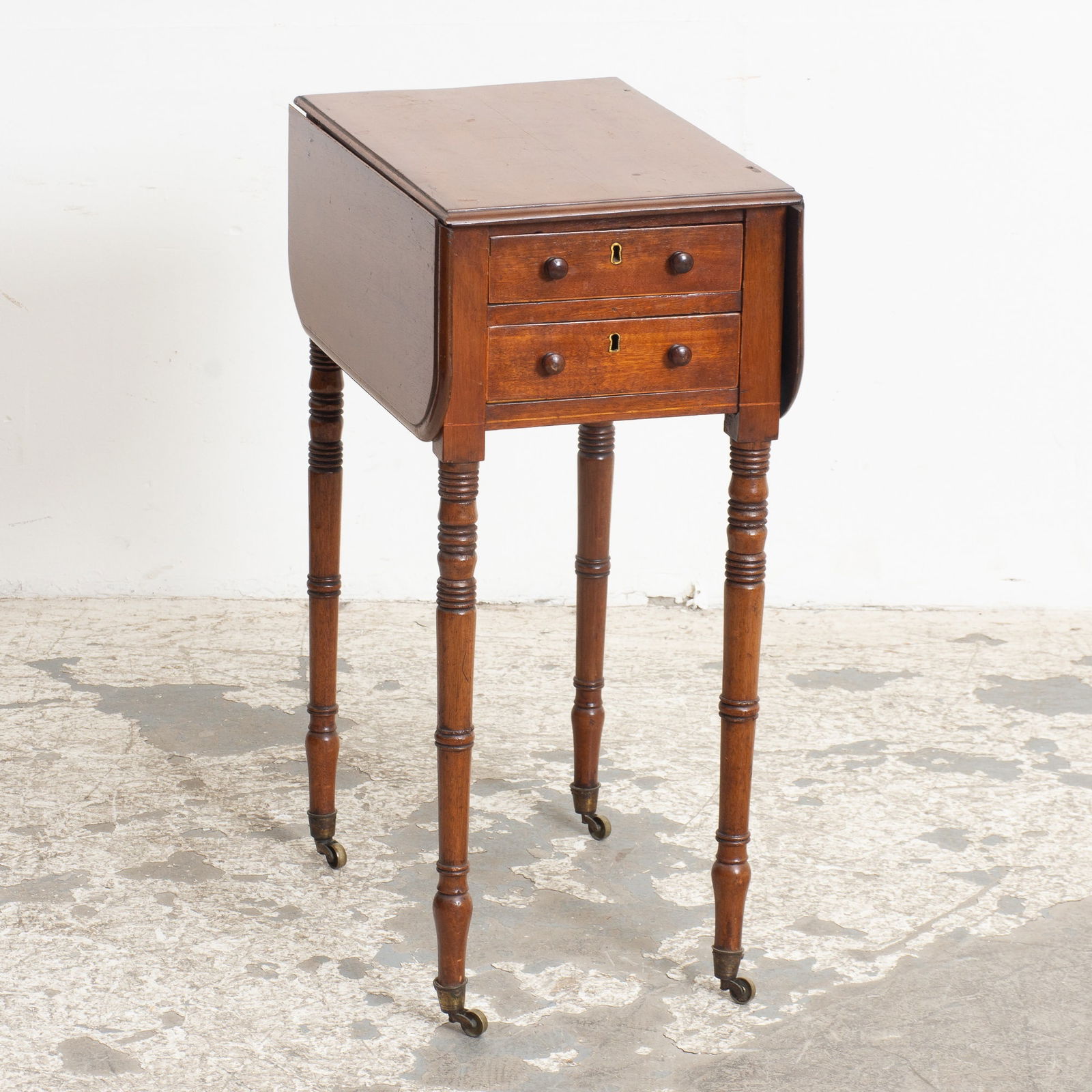 Mahogany Drop Leaf Side Table (1 of 9)
