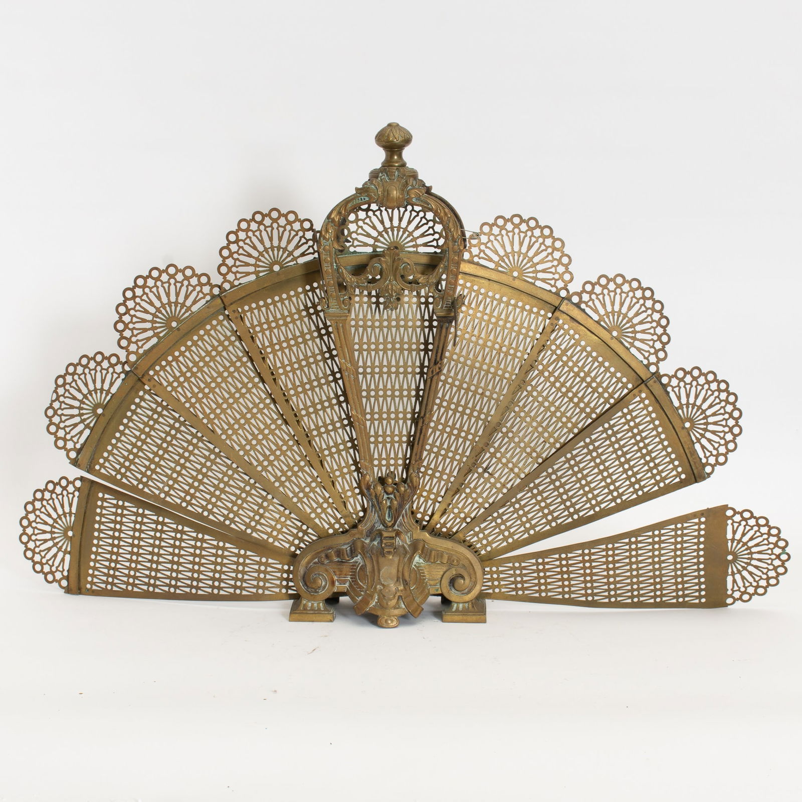 Brass Fireplace Fan-Form Screen (1 of 6)