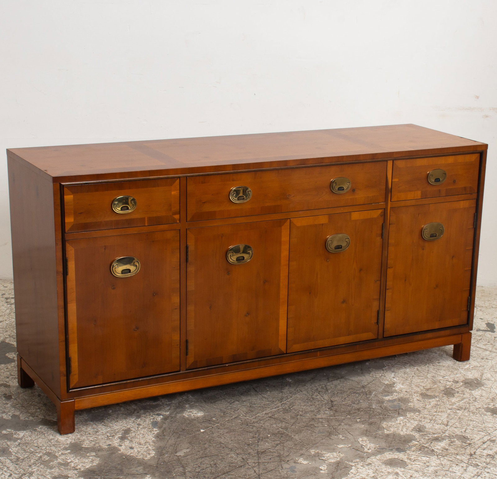 Mid Century Modern Mahogany Campaign Style Sideboard by Hickory Furniture: . (31" h x 60" w x 18" d) Scratches and dings
