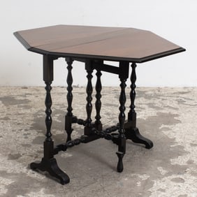 William and Mary Style Octagonal Drop-Leaf Side Table