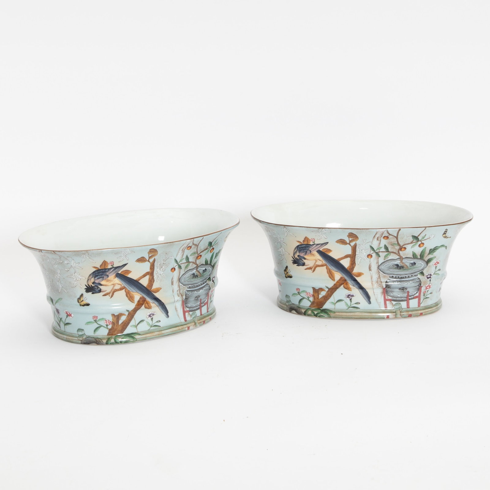 Pair of Jeanne Reeds Porcelain Jardinieres: . (6" h x 14" w x 9" d) Good