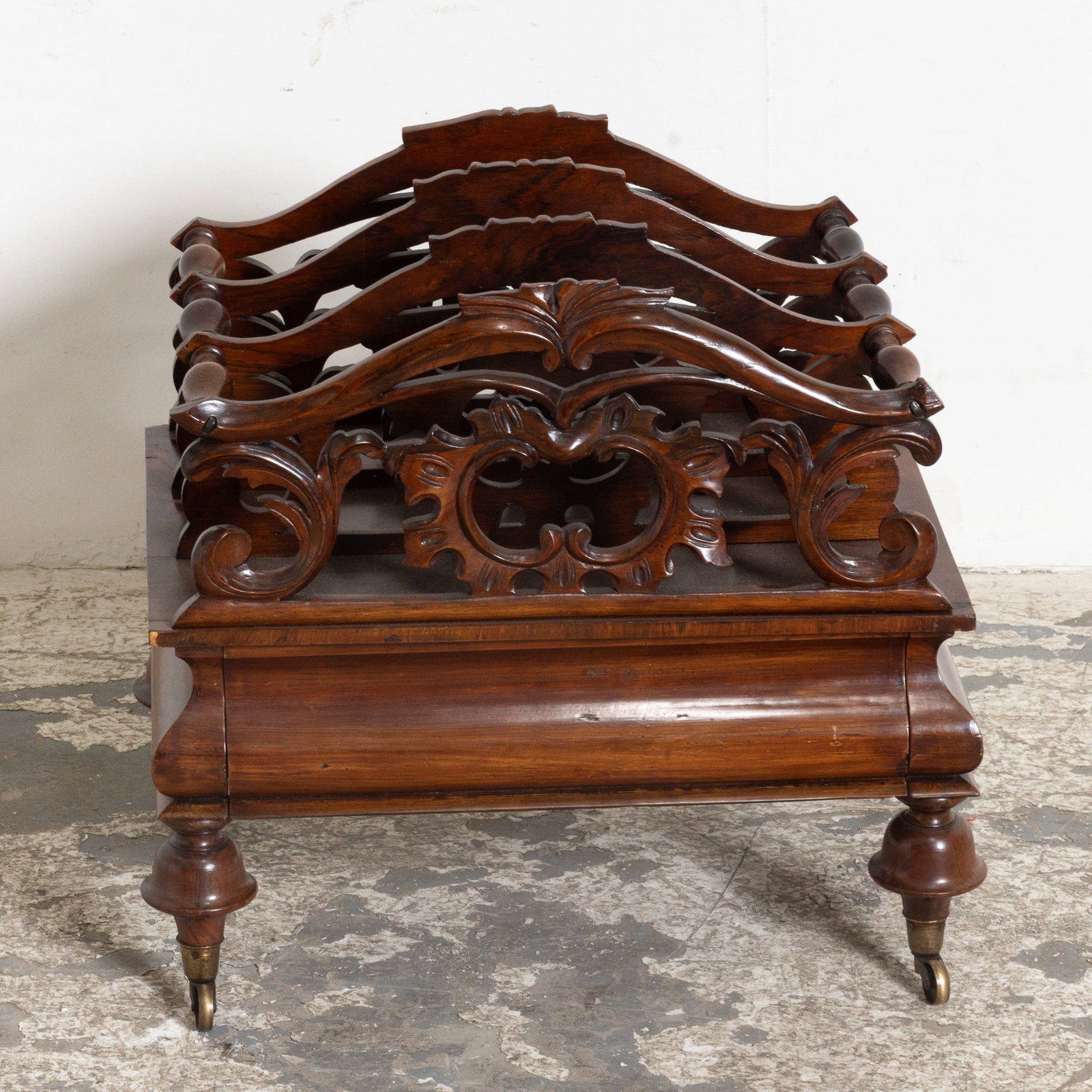 Victorian Rosewood Canterbury: Late 19th Century (19" h x 21" w x16" d) Some chipped edges, minor nicks and scratches,