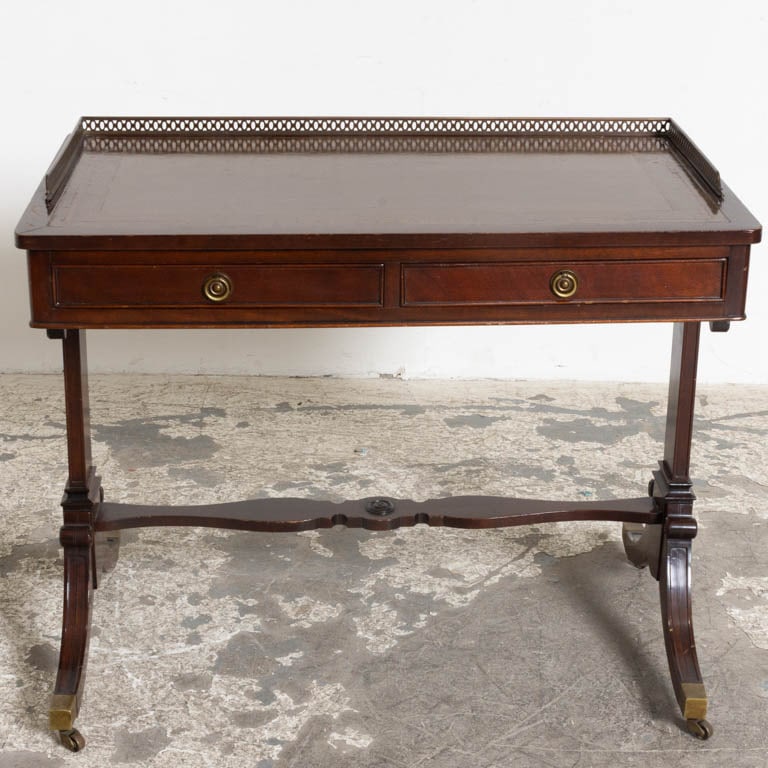 Georgian Style Mahogany Gallery Top Desk: . (30" h x 38" w x 23" w) Dings, scratches, overall wear