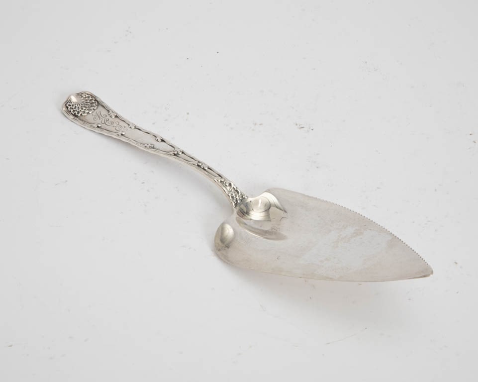 Tiffany & Co. Sterling Cake Knife (1 of 4)