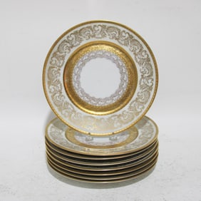 Set of Eight Gold-Rimmed Dinner Plates