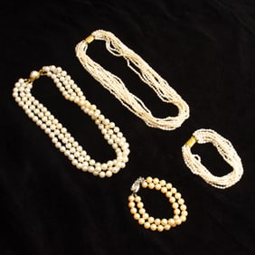 Group of Imitation Pearl and Costume Jewelry