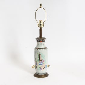 Chinese Porcelain Table Lamp