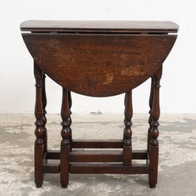 William and Mary Style Oak Gateleg Table