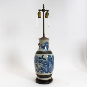 Chinese Blue and White Glazed Ceramic Phoenix Pattern Vase