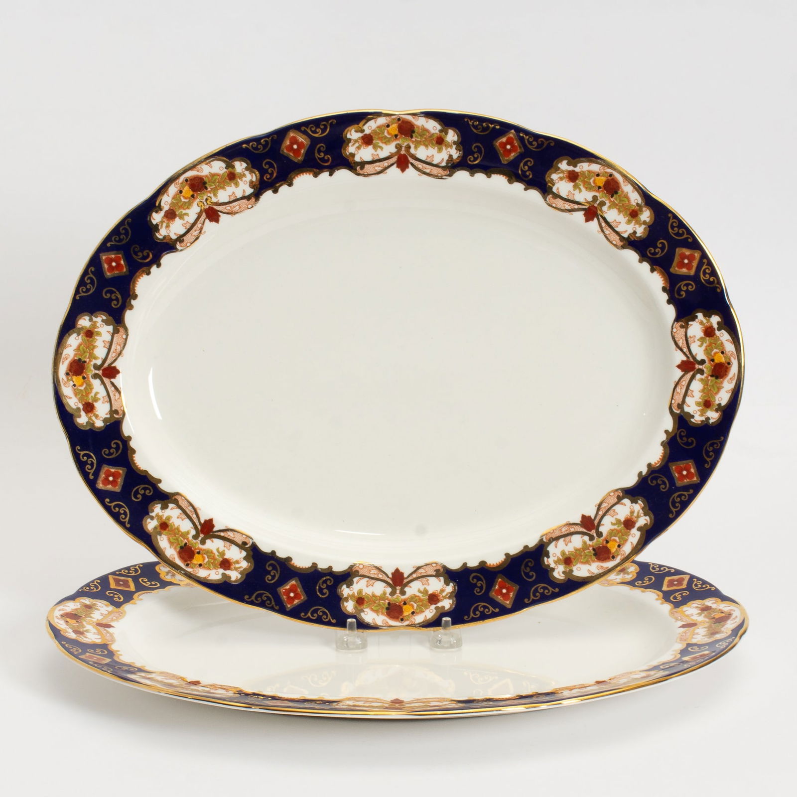 Pair of Royal Albert Bone China Oval Platters: . (16 1/2" w x 12 1/4" d) Good