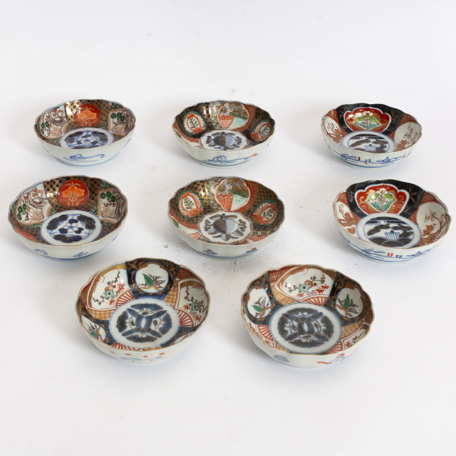 Set of Eight Imari Pattern Chinese Export Bowls (1 of 6)