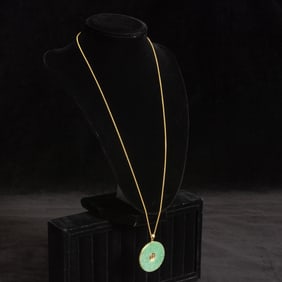 Gold and Jade Pendant with Chain Necklace