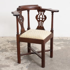George III Mahogany Corner Chair