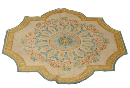 Machine-Made Medalian Pattern Center Rug