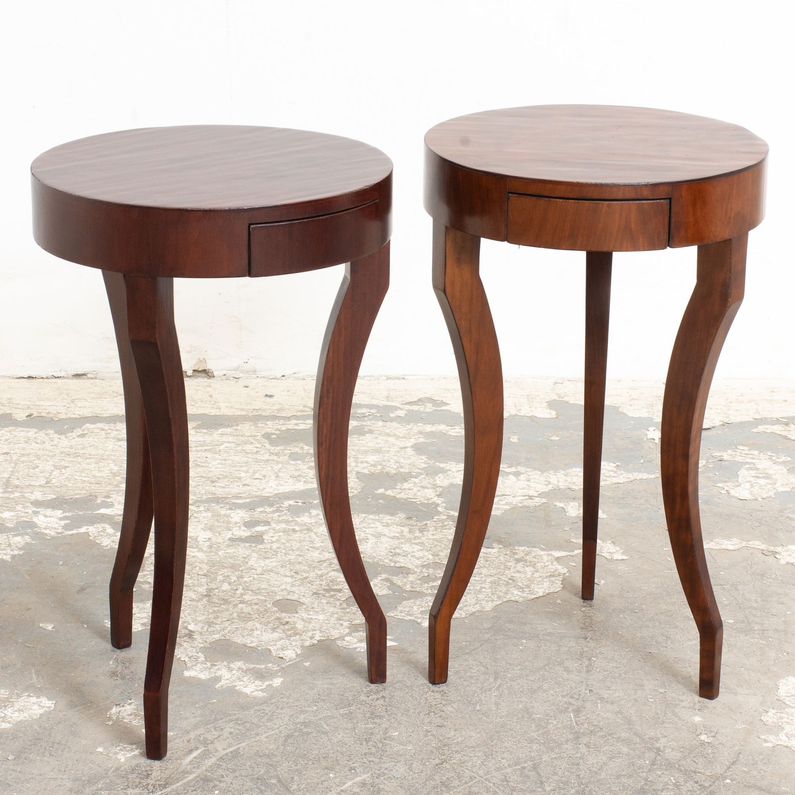 Pair of David Iatesta Modern Mahogany End Tables: - (22" h x 13 1/2" dia) Good