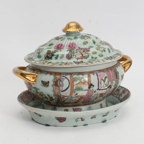 Chinese Rose Medallion Porcelain Tureen