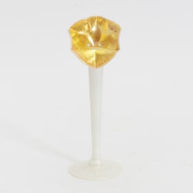 Steuben Gold Aurene and Calcite Glass Jack-in-the-Pulpit Vase