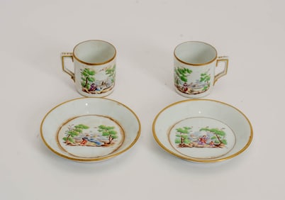 Pair of Capodimonte Porcelain Demitasse Cups and Saucers