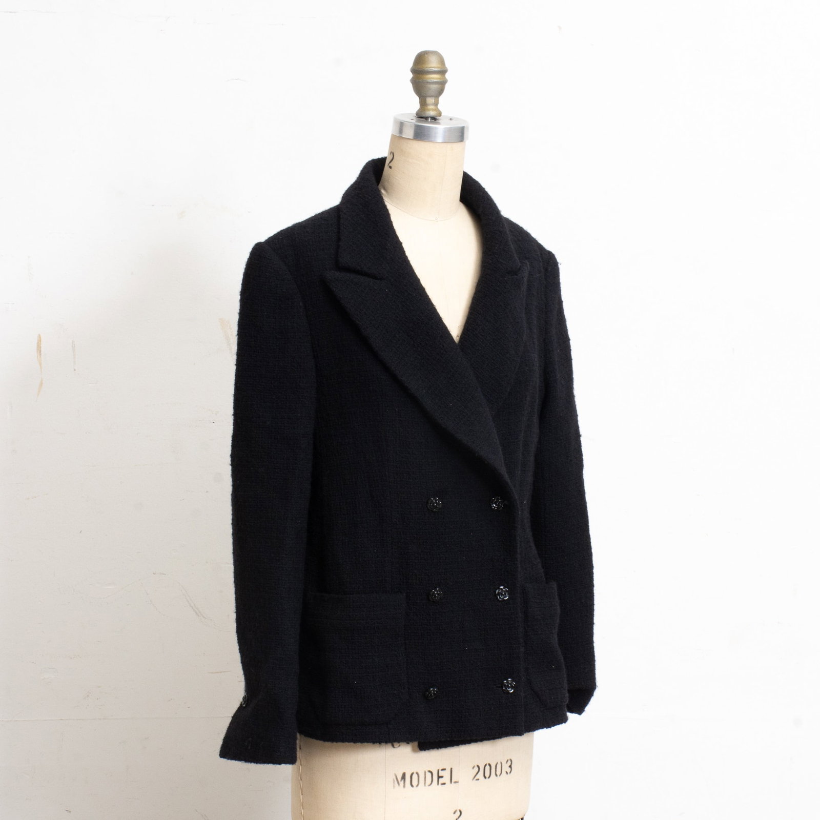 Chanel Tweed Black Blazer (1 of 5)