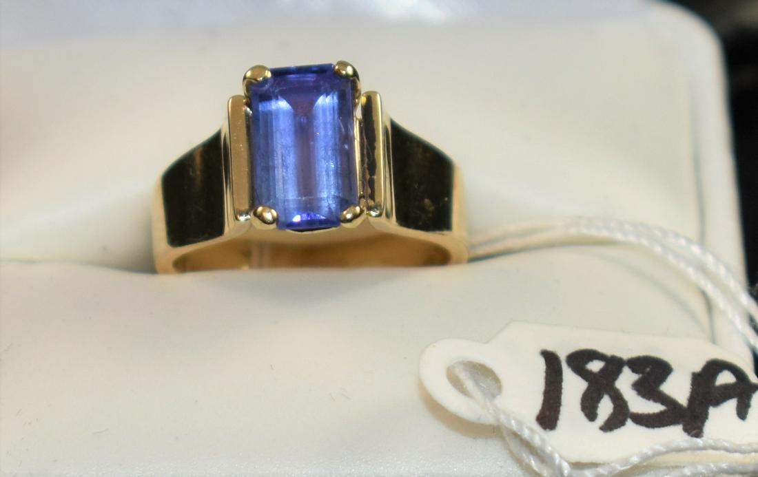 LADIES 1.40CT IOLITE 14K YELLOW GOLD RING (1 of 4)