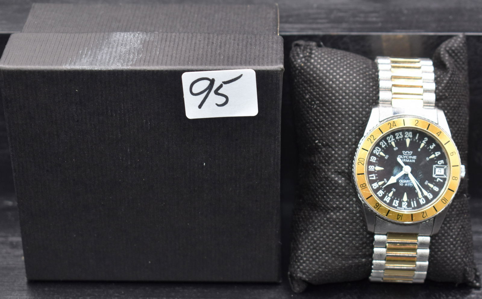 MEN'S GLYCINE AIRMAN QUARTZ WRISTWATCH (1 of 5)