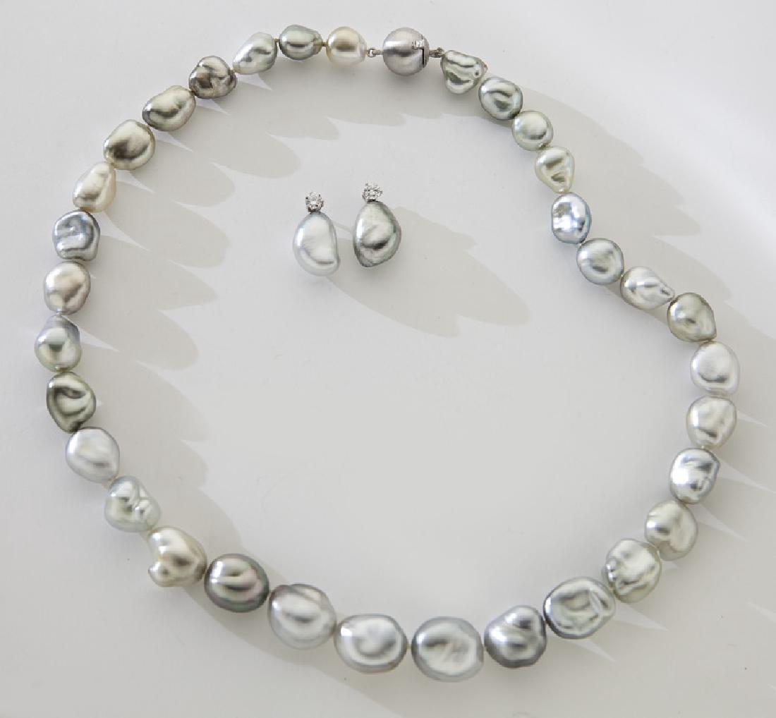 2 Pcs. 14/18K gold and keshi pearl jewelry, (1 of 3)