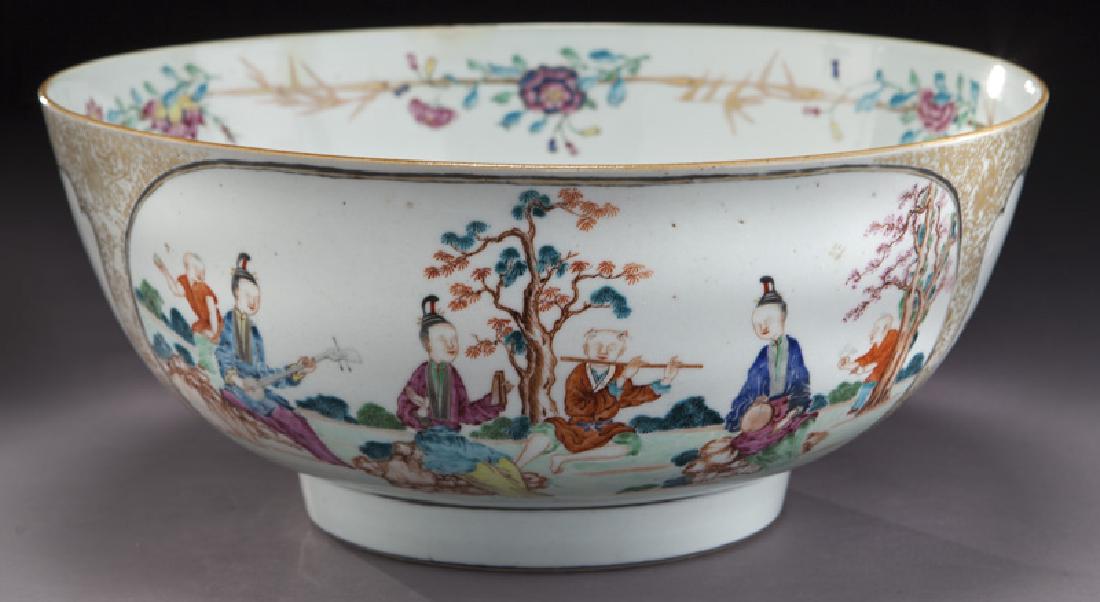 Chinese Qianlong Mandarin palette export porcelain (1 of 7)
