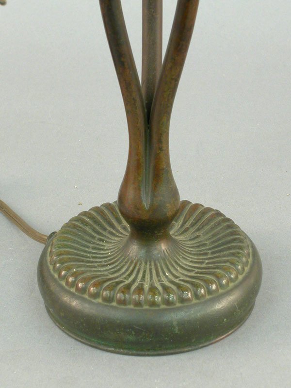 Tiffany 3 light boudoir lily lamp. Stamp - 3