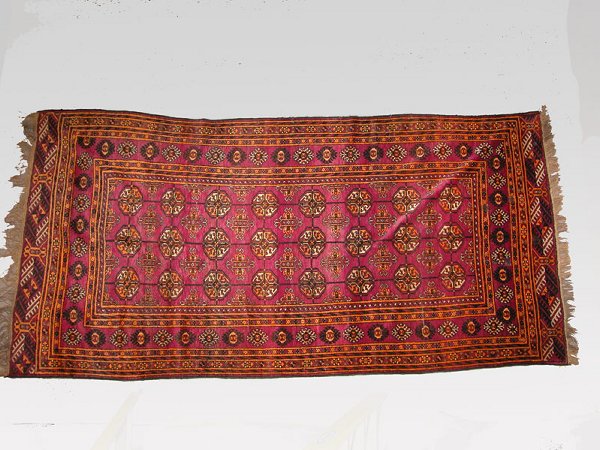 Beluchistan handmade carpet. 4'10" x 10'