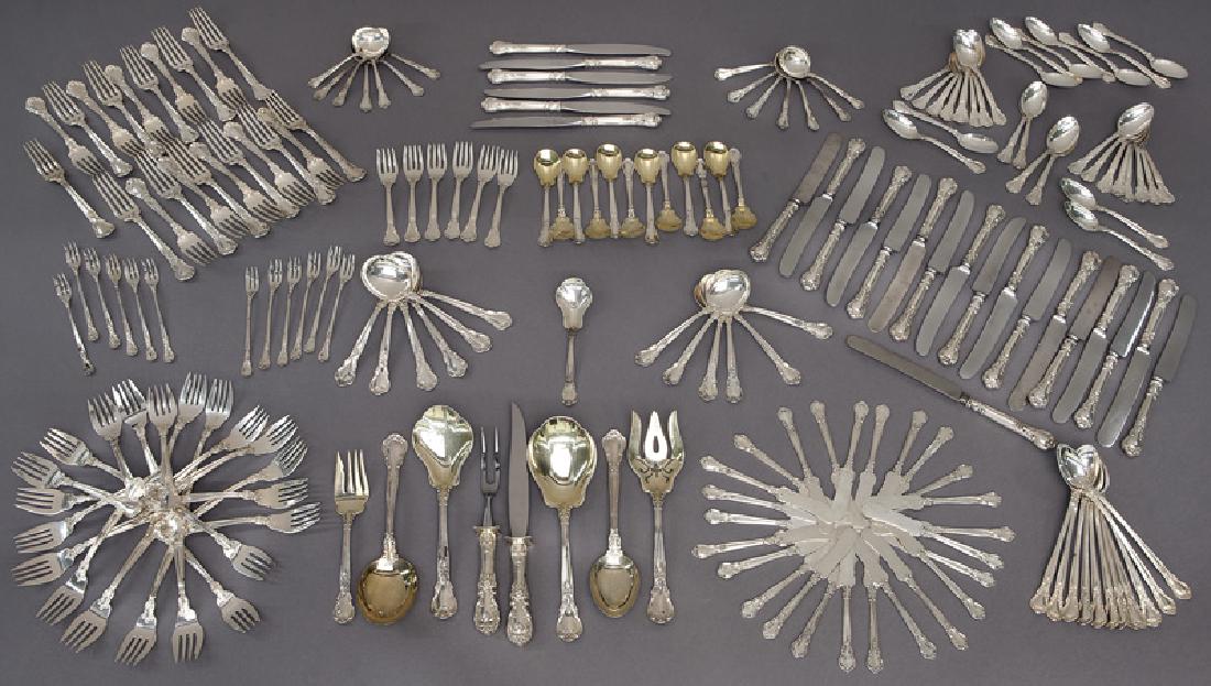 201 Pcs. Gorham Chantilly sterling flatware (1 of 4)